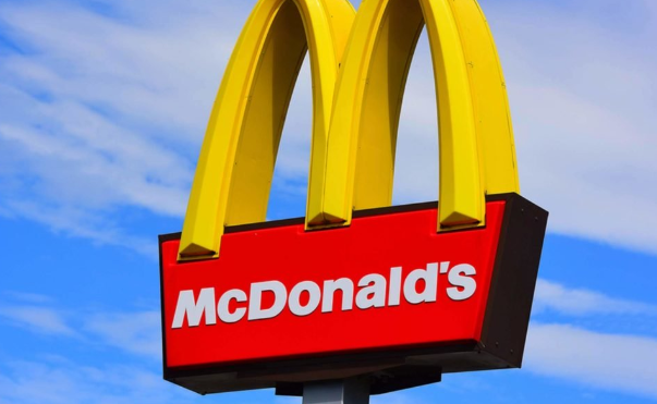 McDonald's Corp (MCD) Nears Major Buy Level - In The Money Stocks